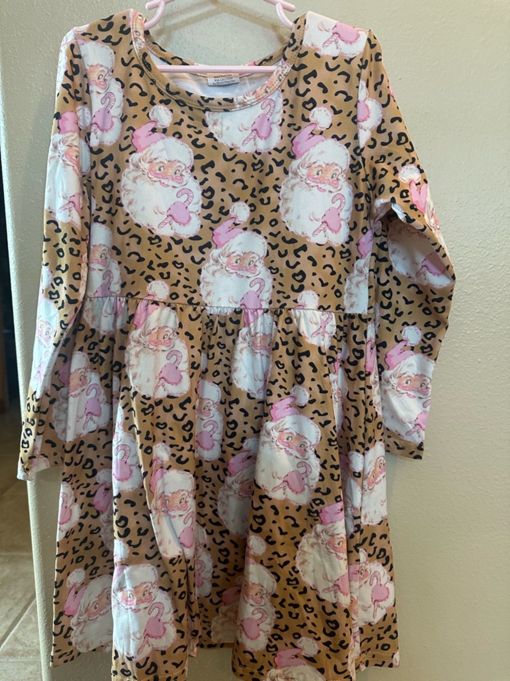 Girls 6/7. Santa Print Long Sleeve Dress - Pink & White Accents. Boutique.